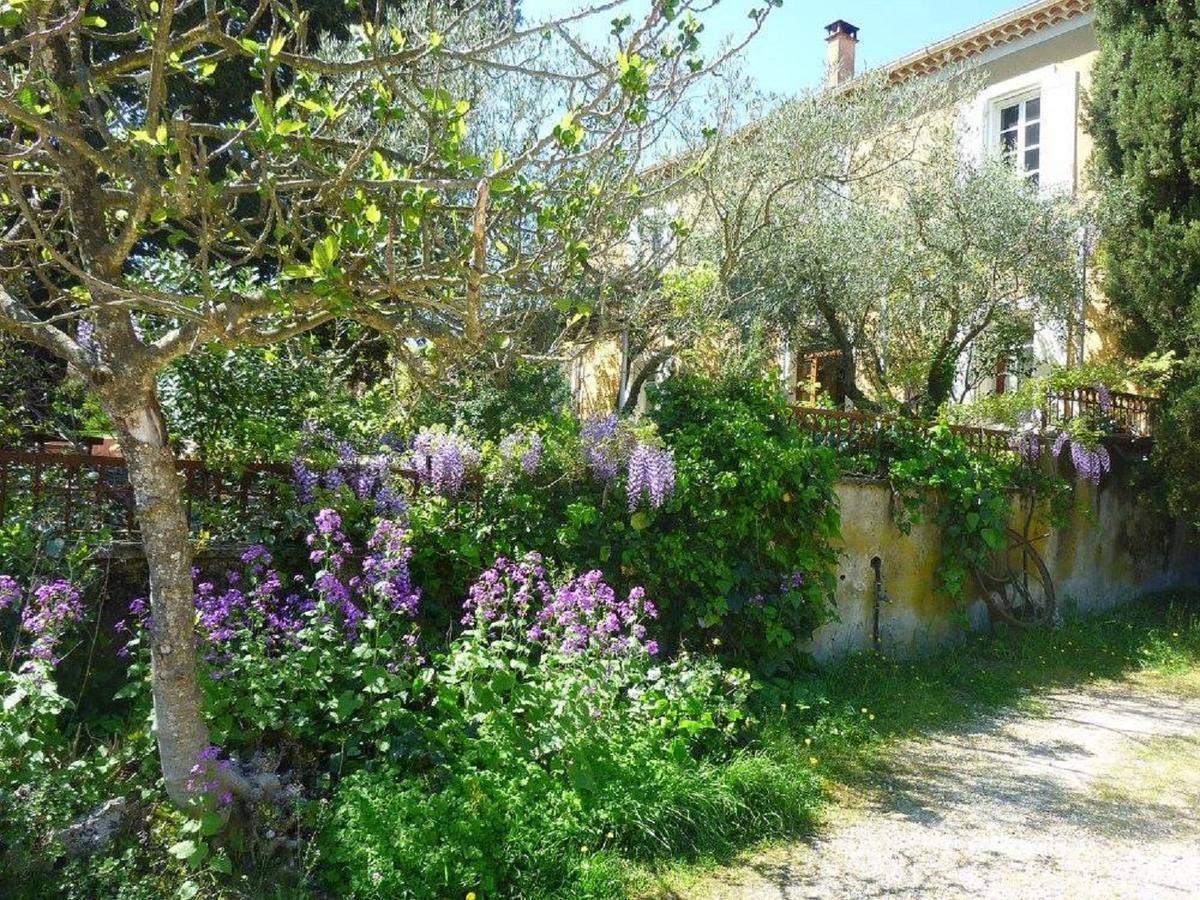 Bed and Breakfast Le Fer en Cèze à Sabran Extérieur photo